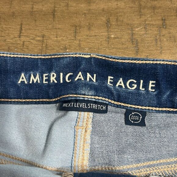American Eagle High Rise Mini Skirt denim size 8 - Picture 3 of 9